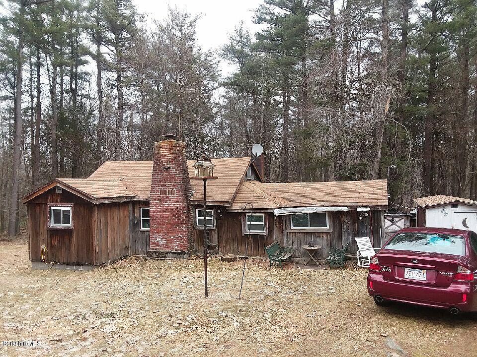 2nd image of 1689 E Otis Rd