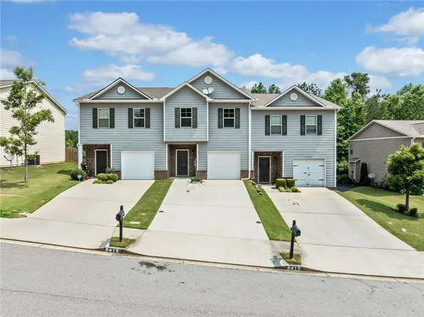 5415 Sycamore Ct, Oakwood, GA 30566