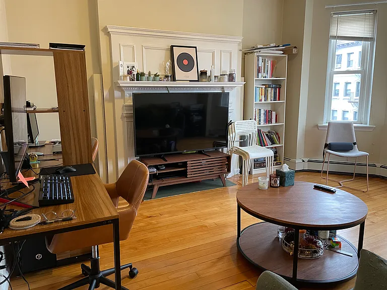 209-211 Harvard ave — Photo 11