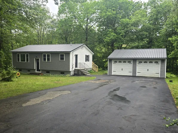 537 George Road, Hermon, ME 04401
