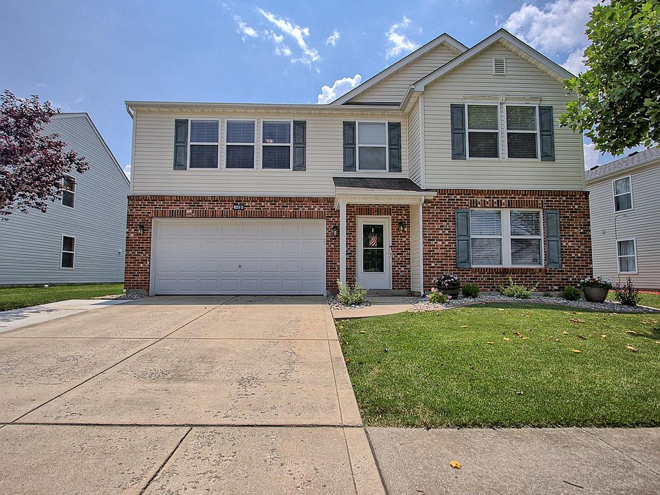 1st image of 1404 Royal Forest Dr