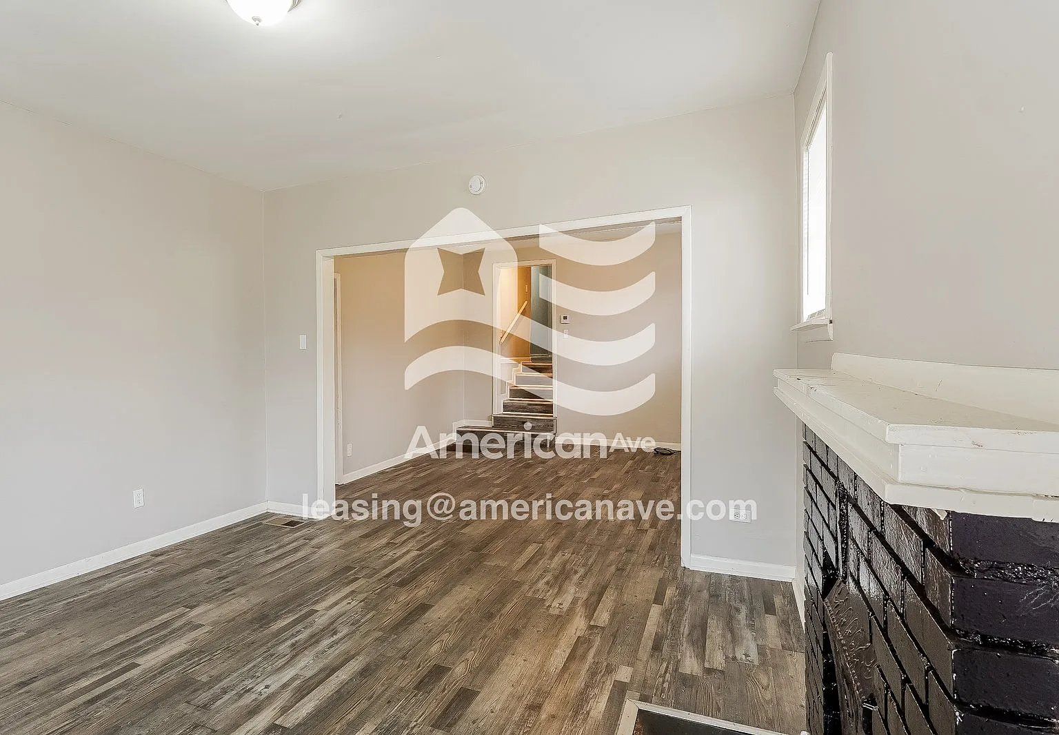 3 bed, 2.0 bath, 1296 sqft, $1,325 — Photo 3