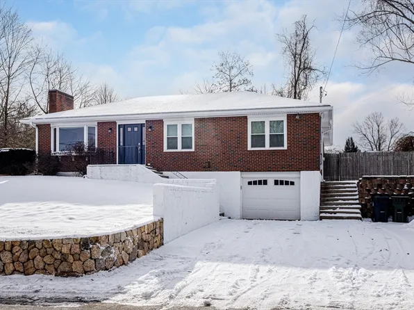 274 W Hill Rd, Marlborough, MA 01752