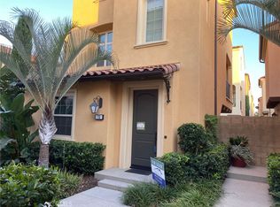 70 Strawberry Grv, Irvine, CA 92620