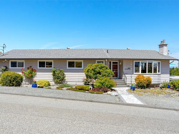 587 Hillcrest Ave, Ladysmith, BC V9G 1W1