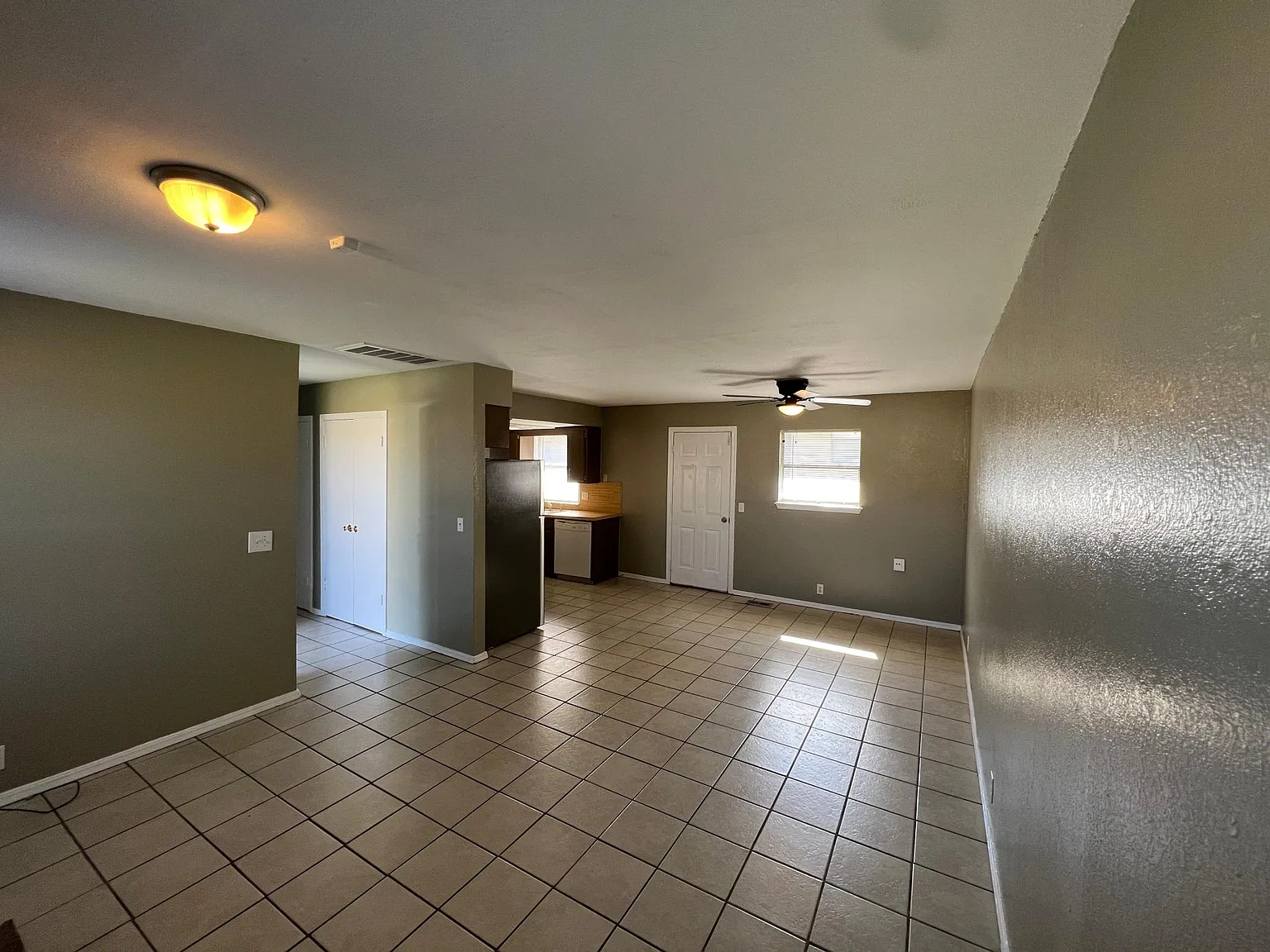 1022 Chowning Avenue — Photo 4