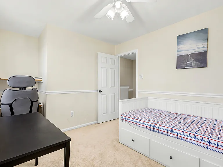 438 Candlewood Way — Photo 18