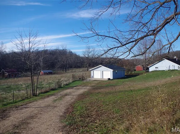 3662 Lick Creek Rd, Leasburg, MO 65535
