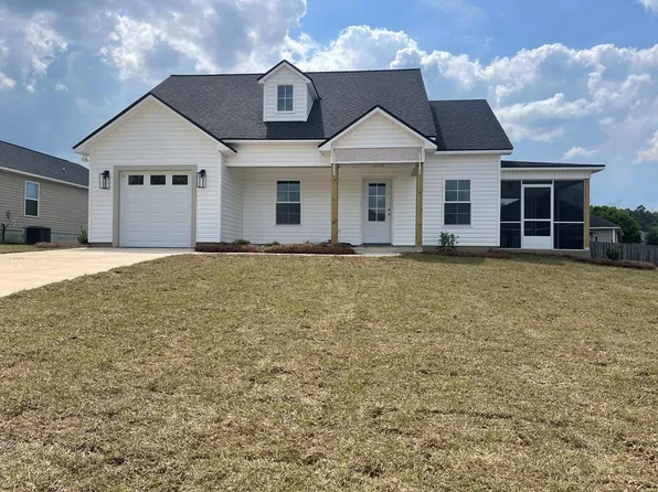 100 Lauren Ln, Thomasville, GA 31792