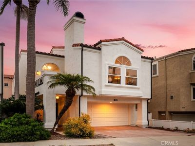 618 3rd St, Hermosa Beach, CA, 90254