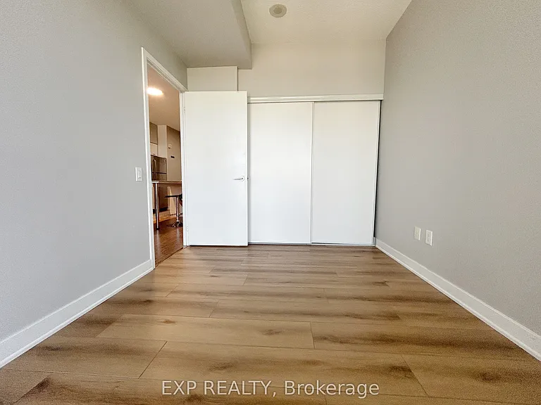 29 Singer Ct #2508 — Photo 15