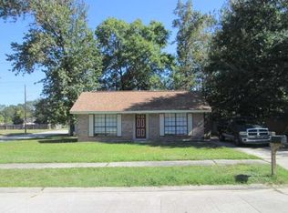 350 Maple Leaf Dr, Slidell, LA 70458