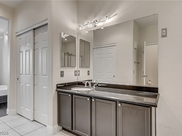 804 Peachy Canyon Cir #201 — Photo 27