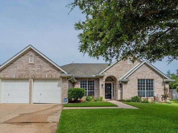 3605 Stone Creek Ln S, Fort Worth, TX 76137