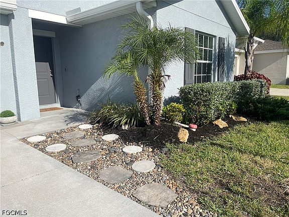 2nd image of 3813 Treasure Oak Way