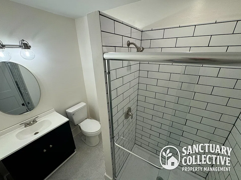 Bathroom with tile walk-in shower