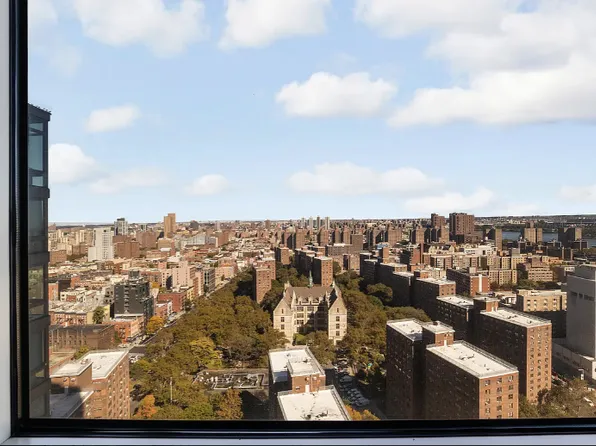 217 East 96th Street image 3 of 7