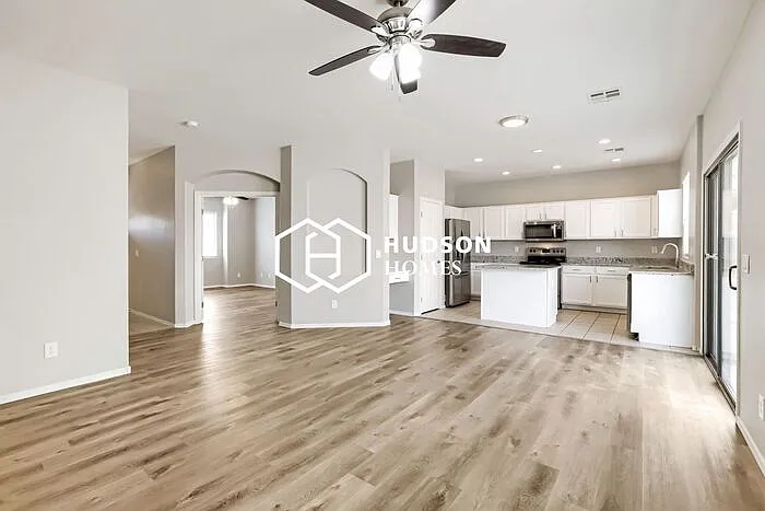 8984 W Bremen St — Photo 8