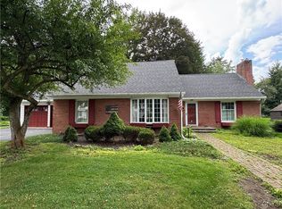 34 University Ave, Hamilton, NY 13346