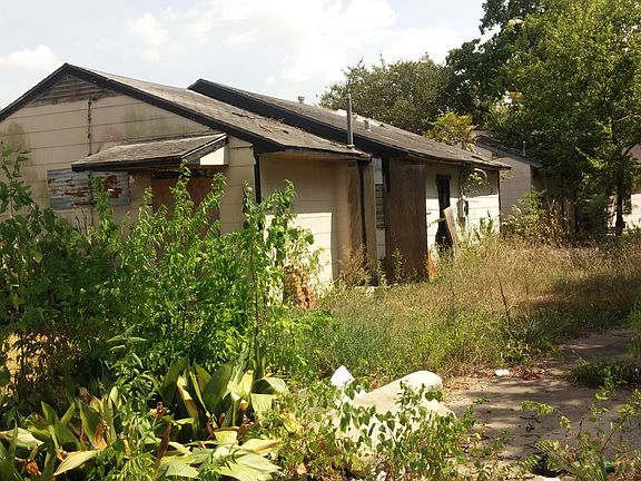 4th image of 6102 Sherwood Dr