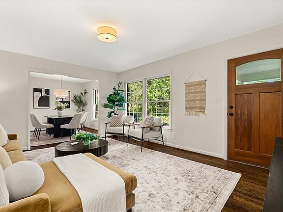 4th image of 3075 Hudson Ct