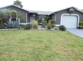 6851 Hills Dr, New Port Richey, FL 34653