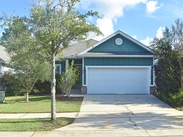 103 Lagrange Lndg, Freeport, FL 32439