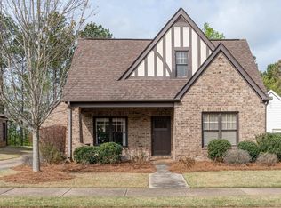3738 James Hill Cir, Hoover, AL 35226