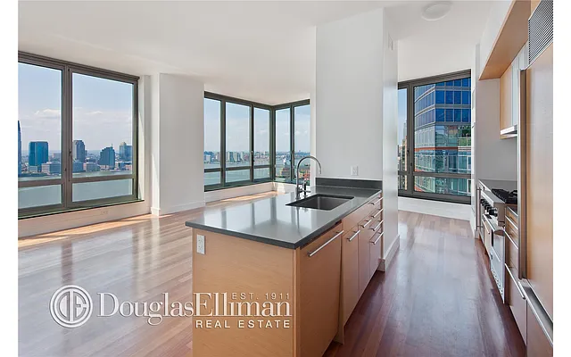 Sold by Douglas Elliman | media 26