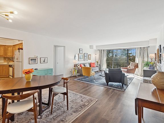 2nd image of 235 Ridge Rd APT 4J