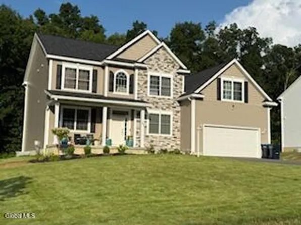 25 Samuel Drive, Clifton Park, NY 12065