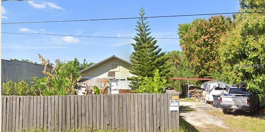2nd image of 6044 Adamsville Rd #99