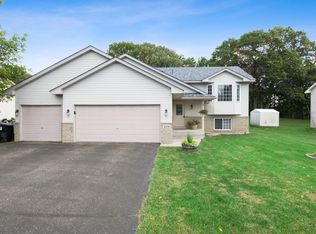 1008 3rd Ave SW, Isanti, MN 55040