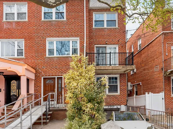 2053 East 56th Street image 1 of 10