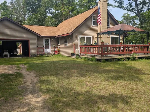 1572 Pasterz Rd, Oscoda, MI 48750
