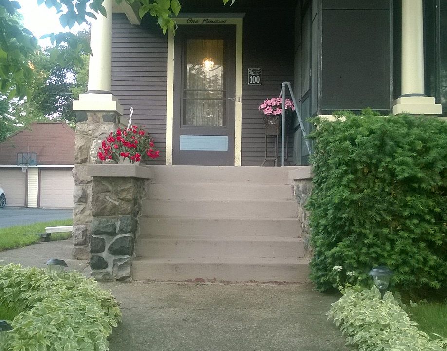1st image of 100 Union St N