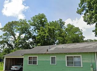 915 Wilbert D Rochelle Ave, Jennings, LA 70546