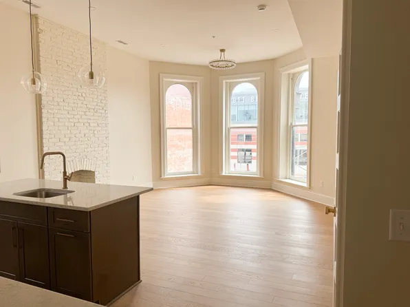 884 Main St #3, Buffalo, NY 14202