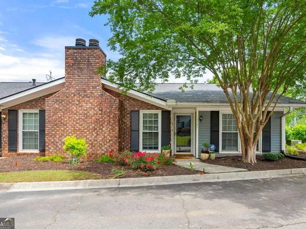 1141 Moorestown Cir, Decatur, GA 30033