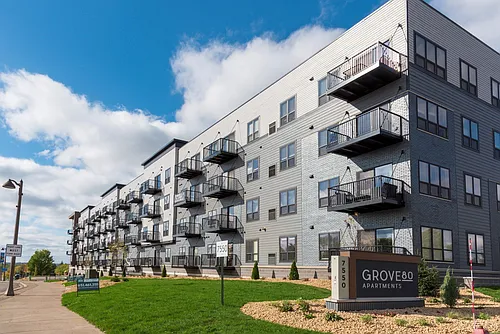 Grove80 Apartments Photo 1