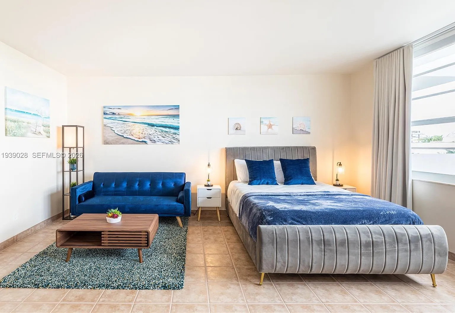 Decoplage Condo — Photo 2