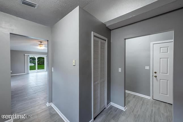 1st image of 1729R Ashwood Cir