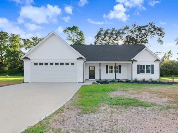 9104 Raccoon Dr, Middlesex, NC 27557