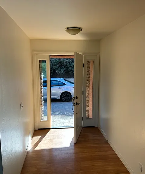 4918 Ladera Sarina — Photo 9