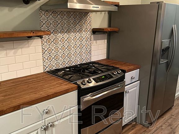 5th image of 33469 Willowick Dr