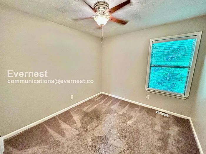 655 S Preston Ct — Photo 22