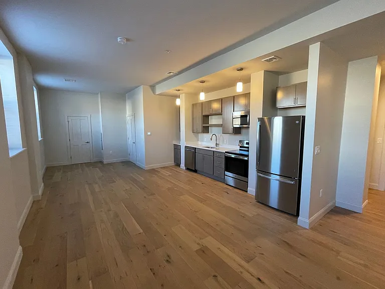 28 Petronelli Way — Photo 4