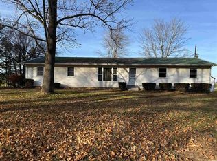2418 E 550 N, Rochester, IN 46975