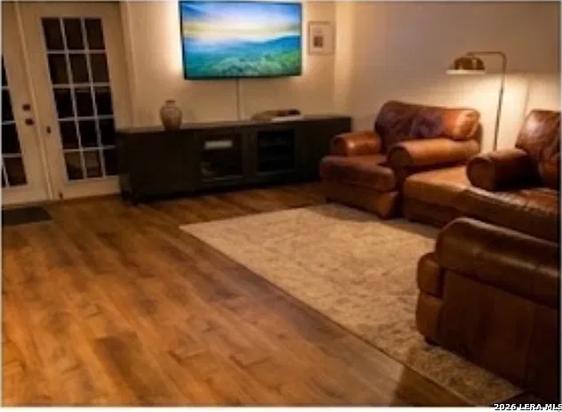 3 bed, 2.0 bath, 1738 sqft, $1,795 — Photo 3