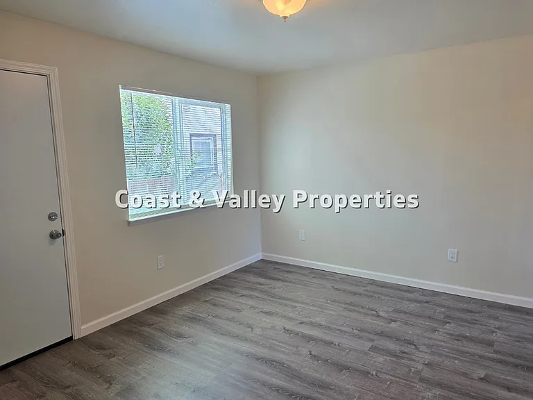 336 Central Ave — Photo 1